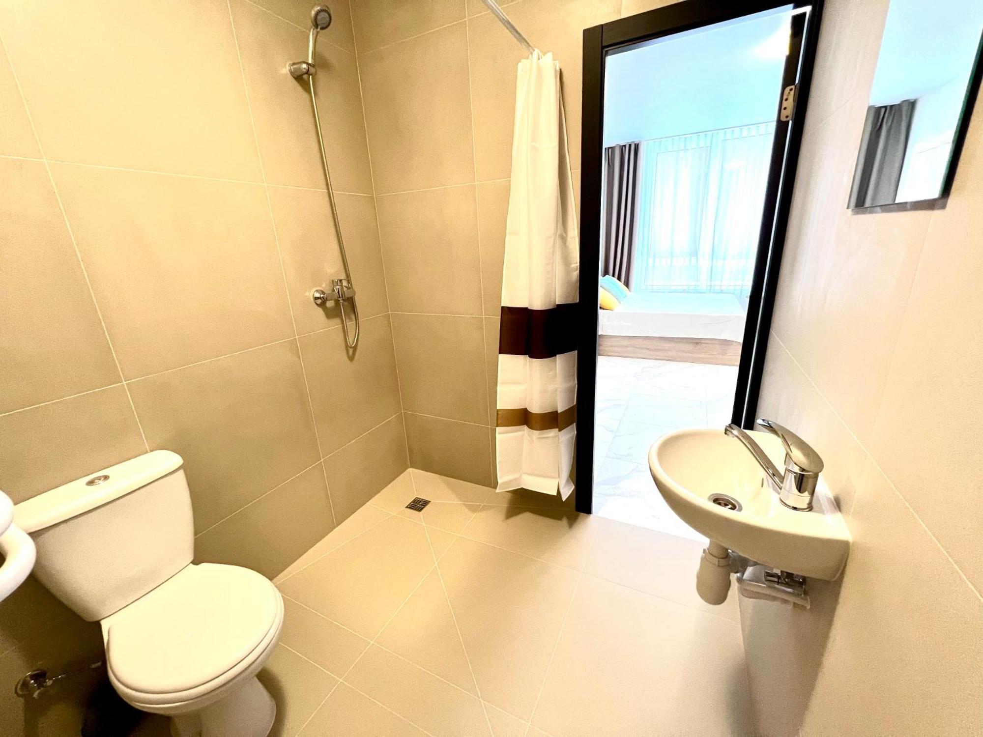 Osapart Hotel In A Complex Semycvit 4 Lviv Extérieur photo