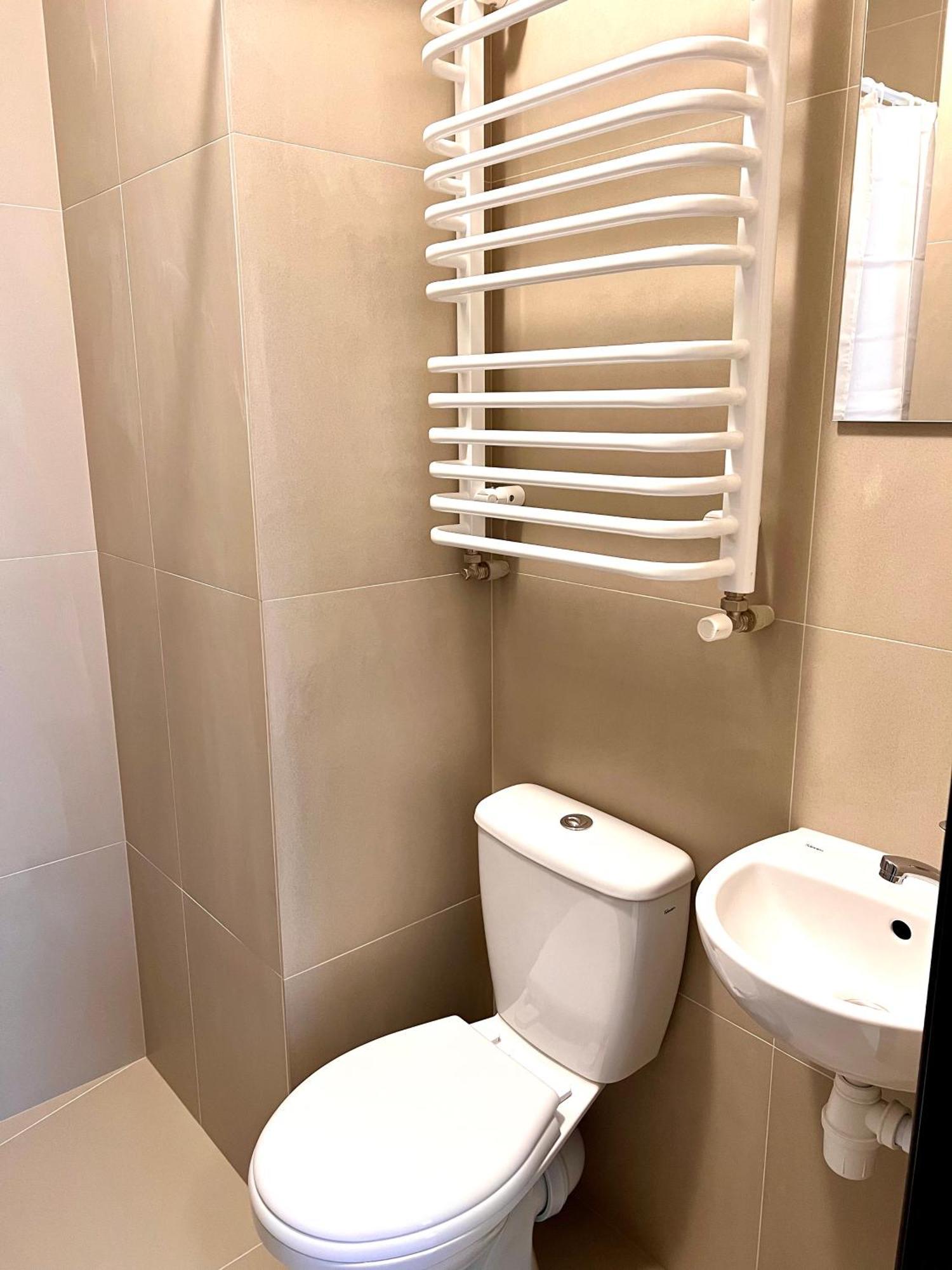 Osapart Hotel In A Complex Semycvit 4 Lviv Extérieur photo