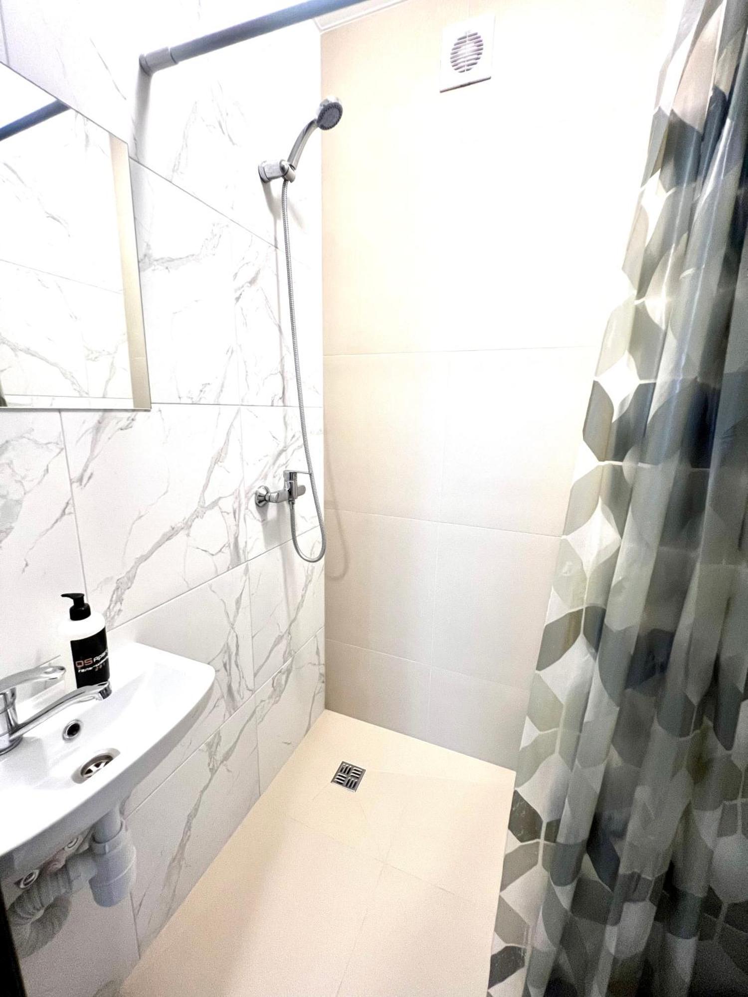 Osapart Hotel In A Complex Semycvit 4 Lviv Extérieur photo