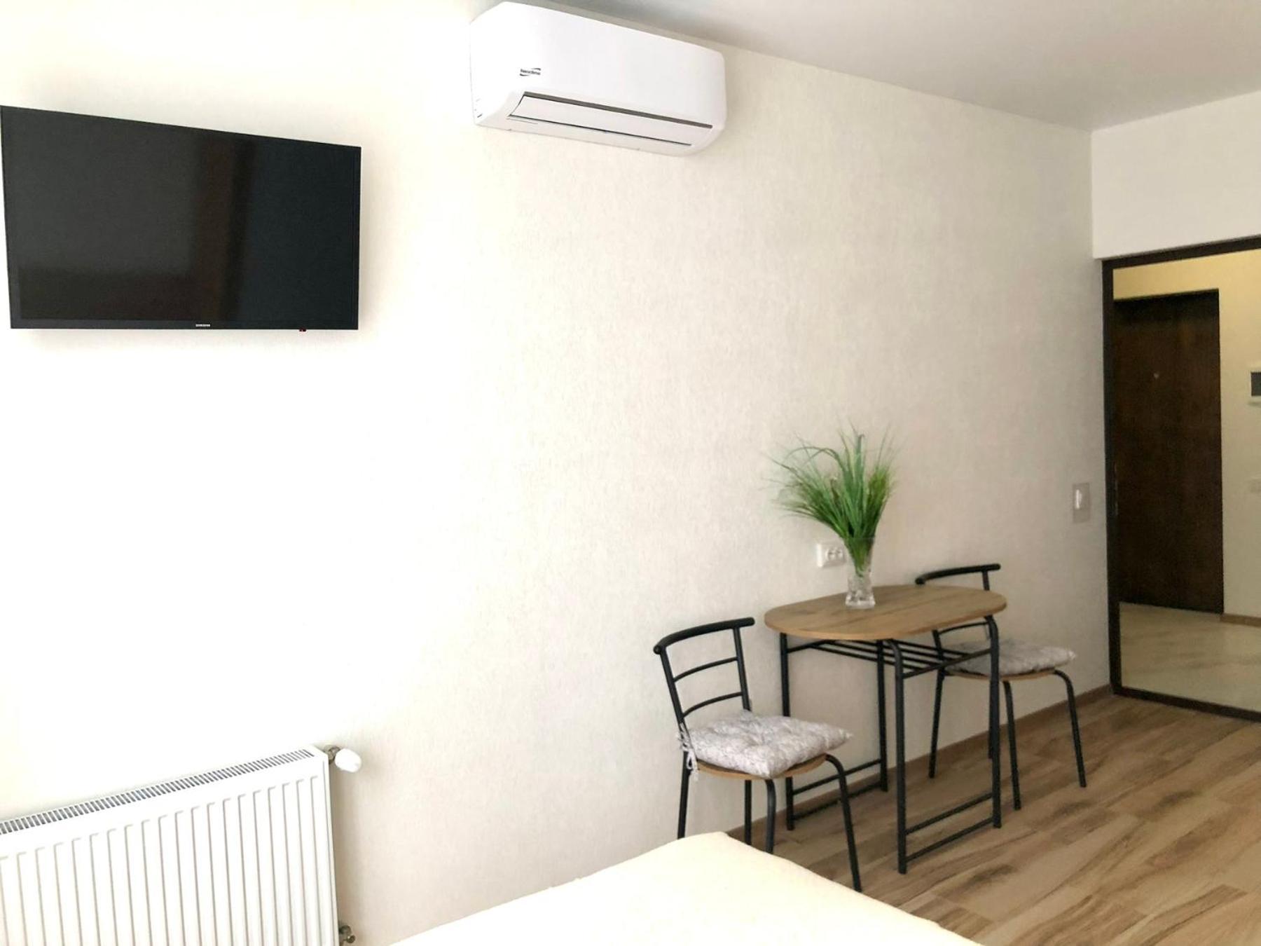 Osapart Hotel In A Complex Semycvit 4 Lviv Extérieur photo